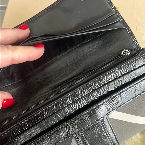 Burberry Black and Gray Plaid Card Holder - Picture 8 of 8